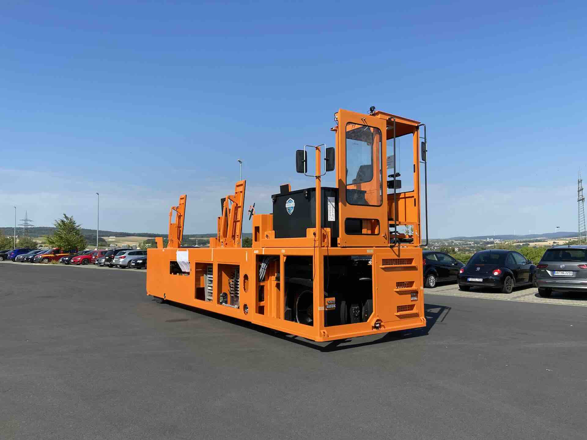 Specialty Machines with High Torque <25 km/h